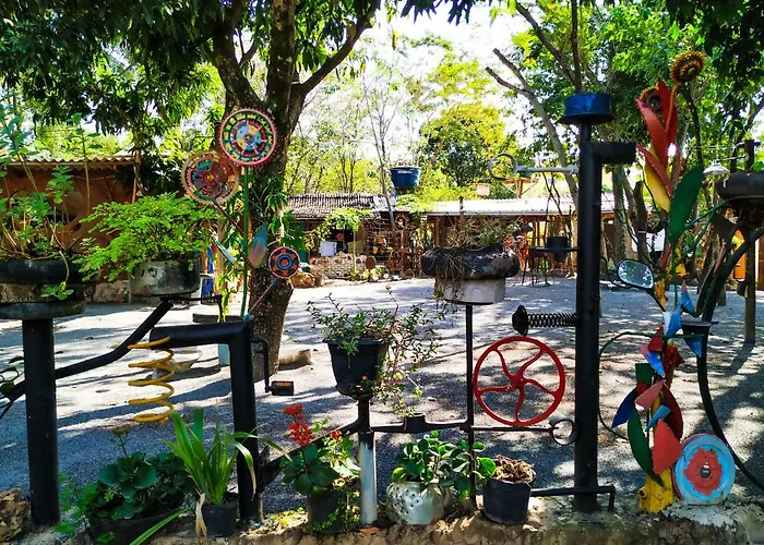 NOMADAS chalés, mini casinhas, bangalôs , área de camping e cozinha compartilhada